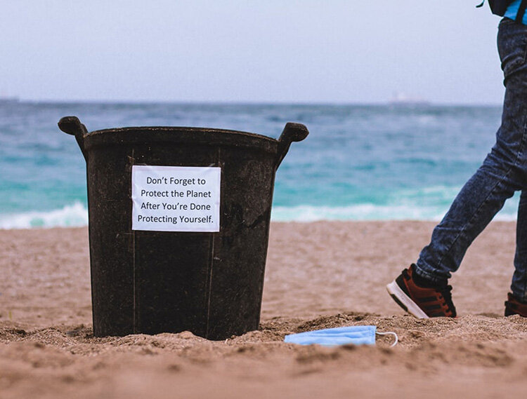 Disposable-mask-beach-pollution.jpg
