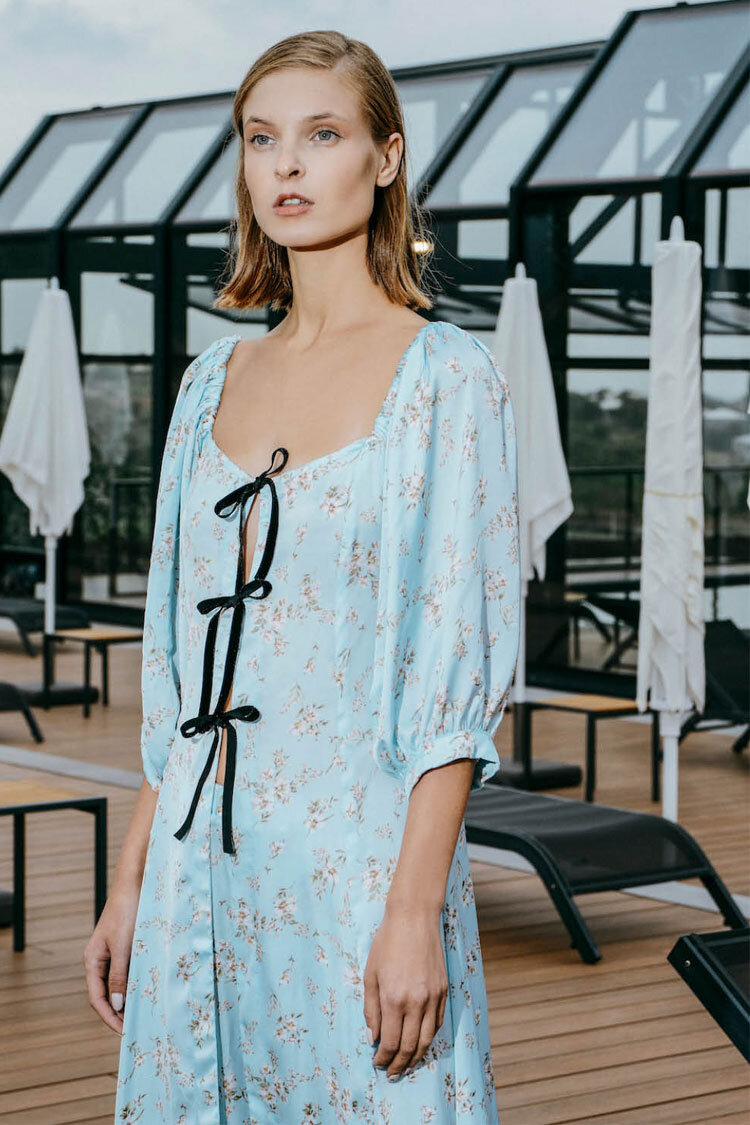 N-Duo - Where's the Nightcap Robe in sky blue with flowers