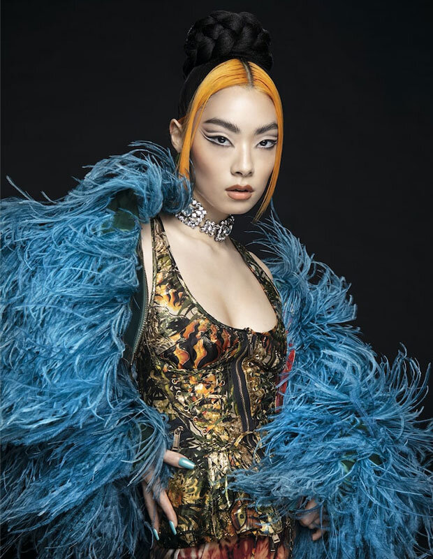 Coat and Corset Dsquared2 worn by Rina Sawayama with Christopher Kane Jewelry