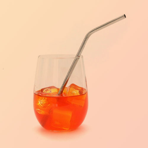metal straw in drink