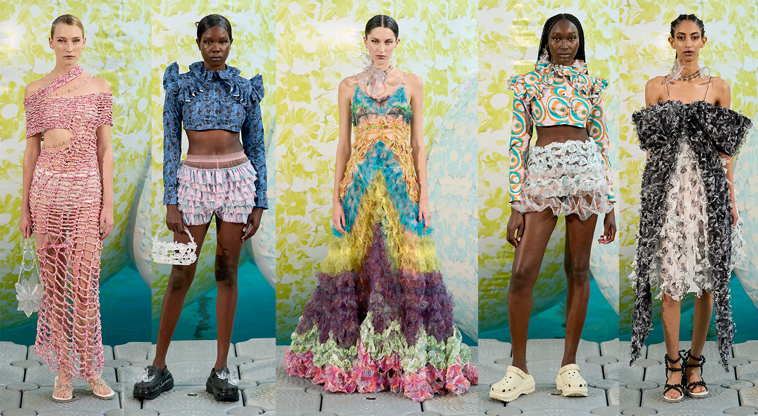 Susan Fang's
spring summer 2023 london fashion week show
Colorful dresses and frilly shorts