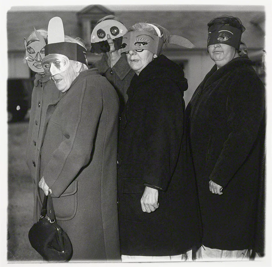 Diane arbus photographs women in masks and her thoughts On Freaks