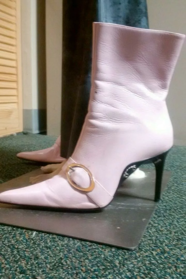 pink soft pointed booties